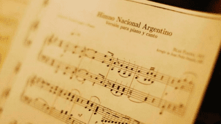 Día del Himno Nacional Argentino. Una selección de las mejores versiones