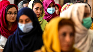 Mujeres de la cultura piden a Cancillería asilo a las afganas