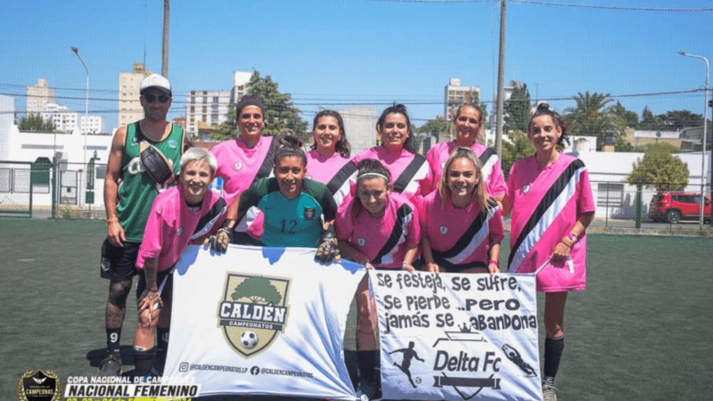 Un equipo de fútbol femenino santarroseño, campeón de plata