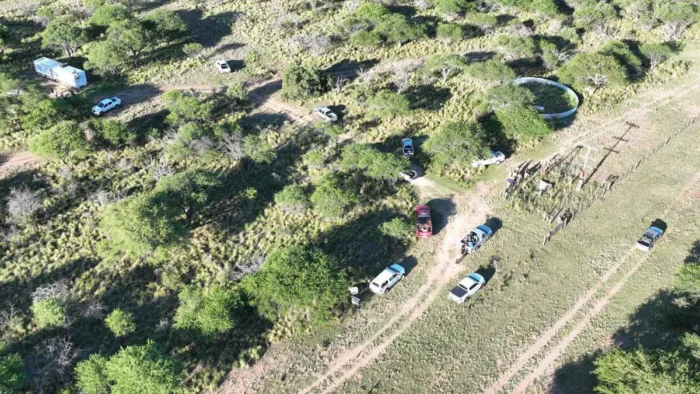 Encontraron con un dron a una niña que estuvo perdida 5 horas en el monte pampeano